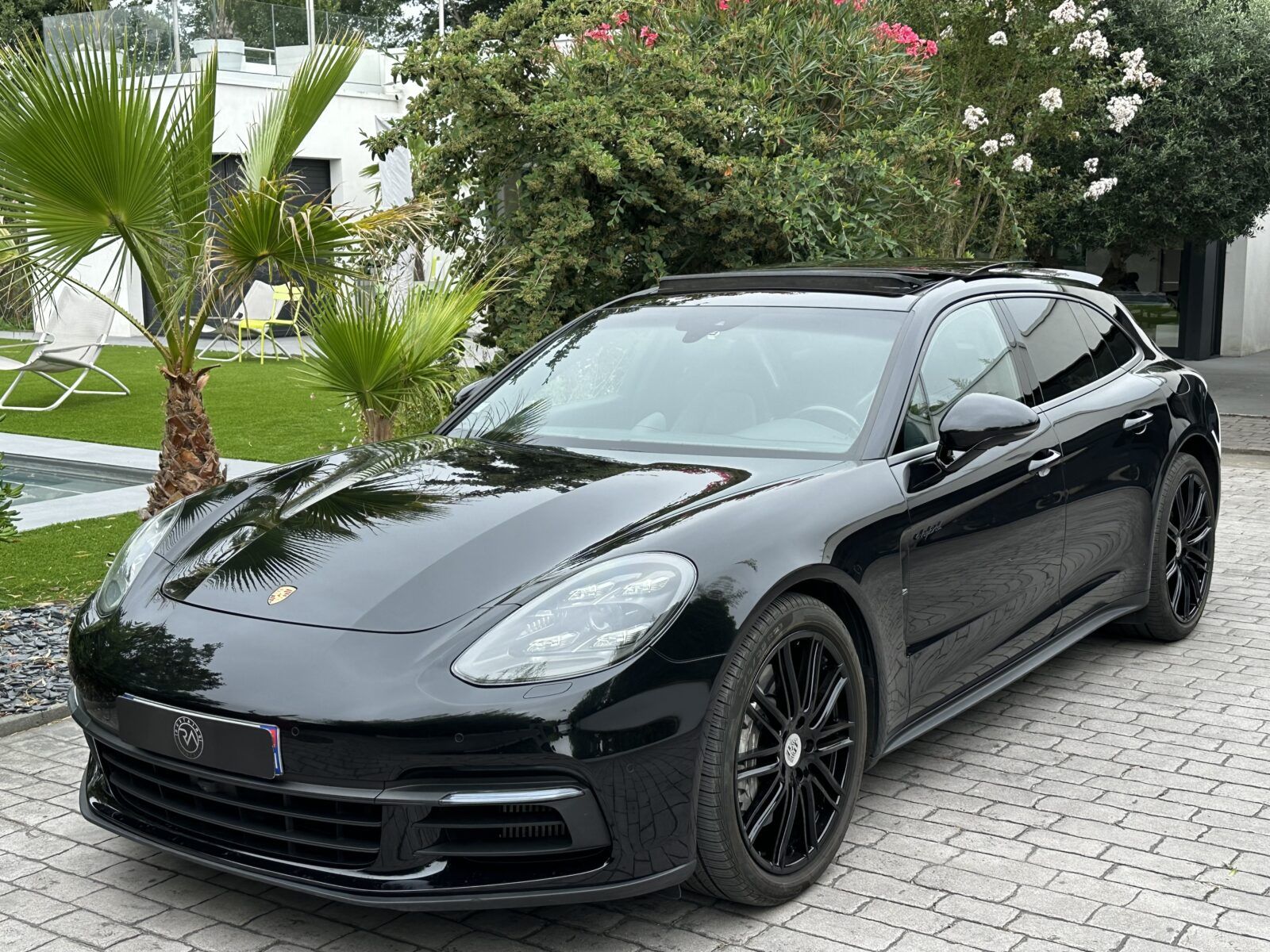 Porsche Panamera Sport Turismo 4 e-hybrid