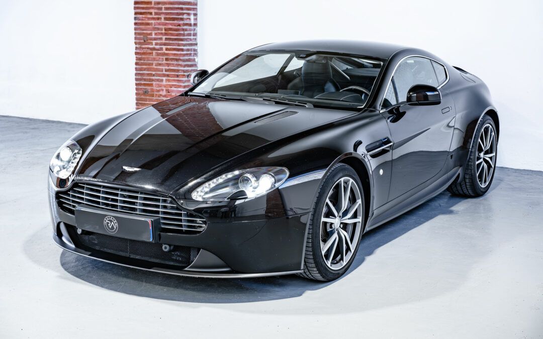 Aston Martin V8 Vantage 426 ch