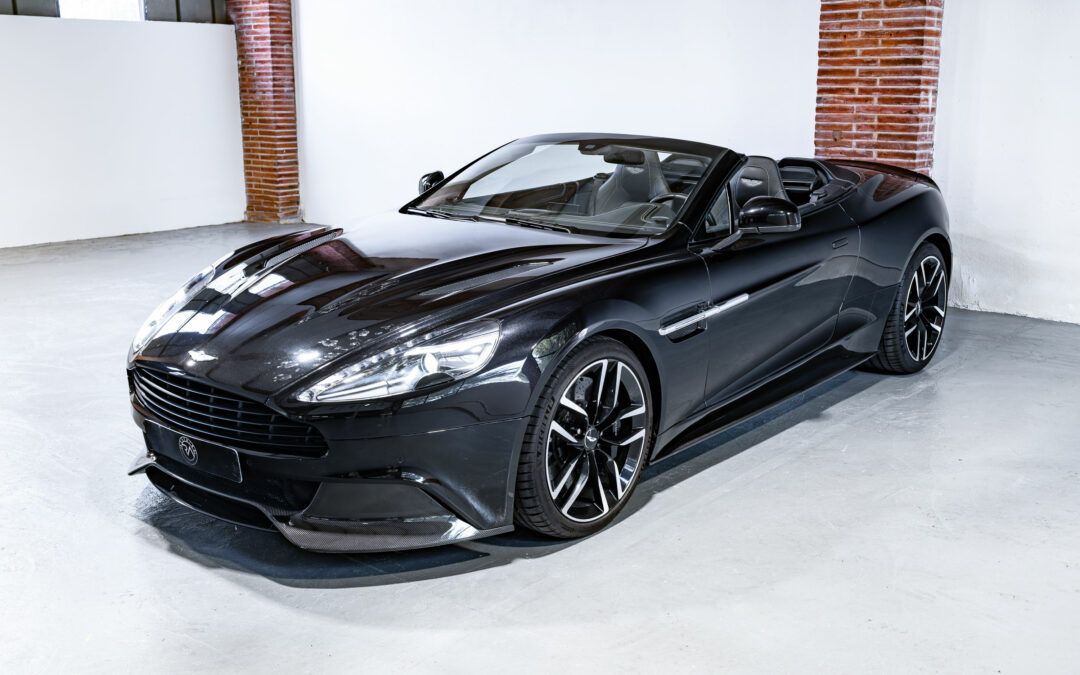 Aston Martin Vanquish Volante V12 576 ch