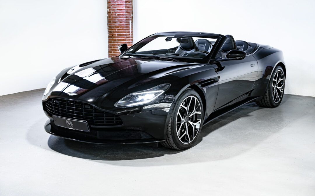 Aston Martin DB11 Volante 510 ch