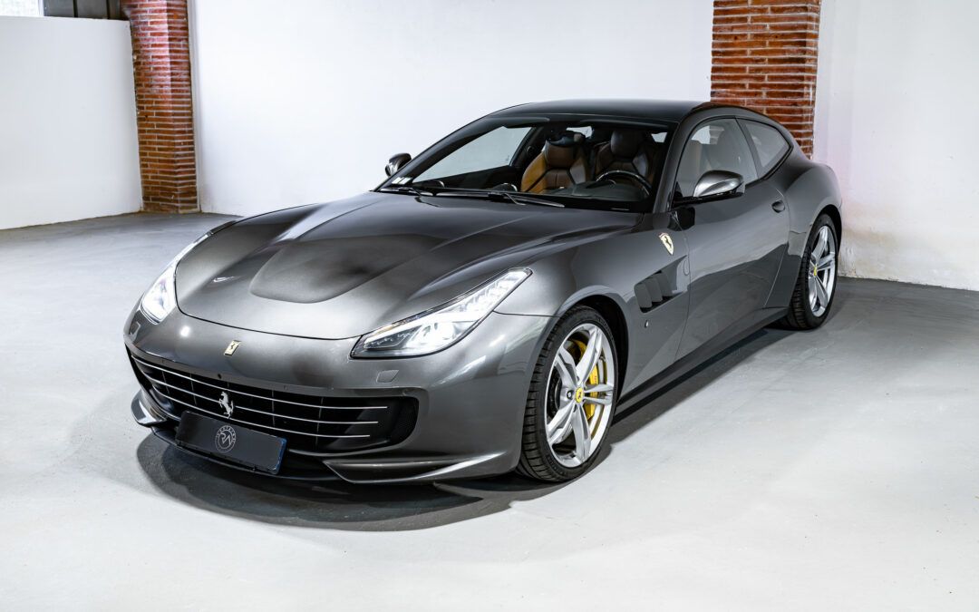 Ferrari GTC4 Lusso V12 690 ch