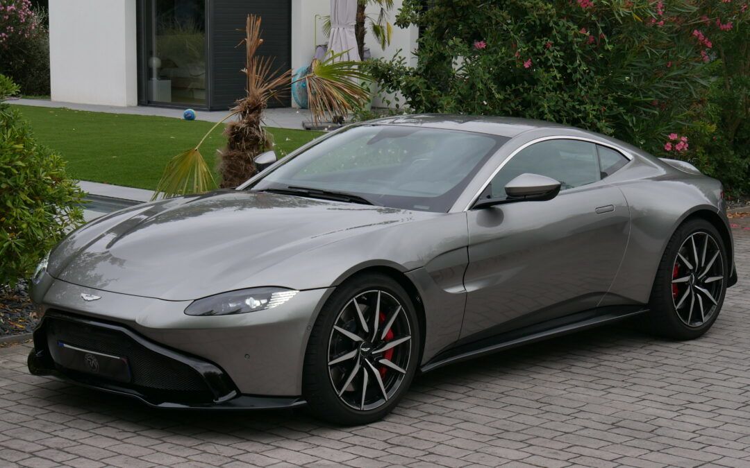 Aston Martin V8 Vantage 510 ch
